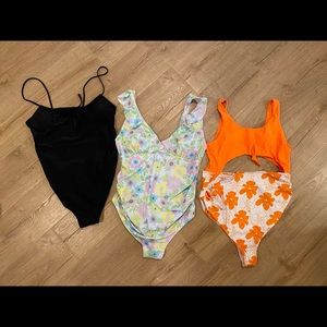Maternity bathing suits